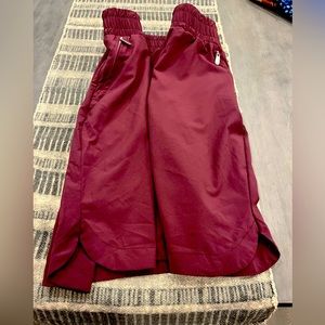 Skort! 2x. Penningtons.